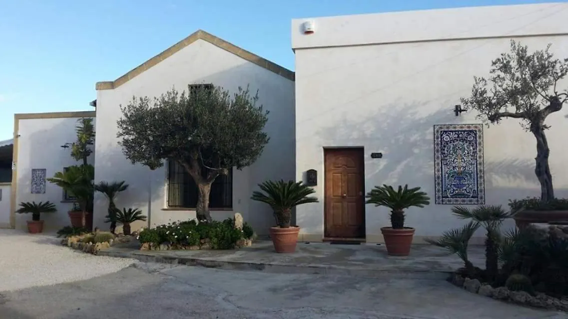 Baglio Isolalunga Panzió Marsala 0*,